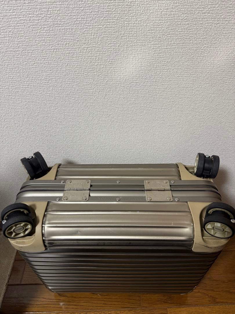 【美品】リモワ Business Multiwheel 4輪