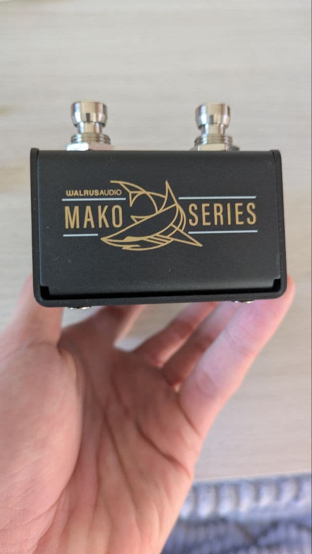 Walrus Audio R1 リバーブエフェクター