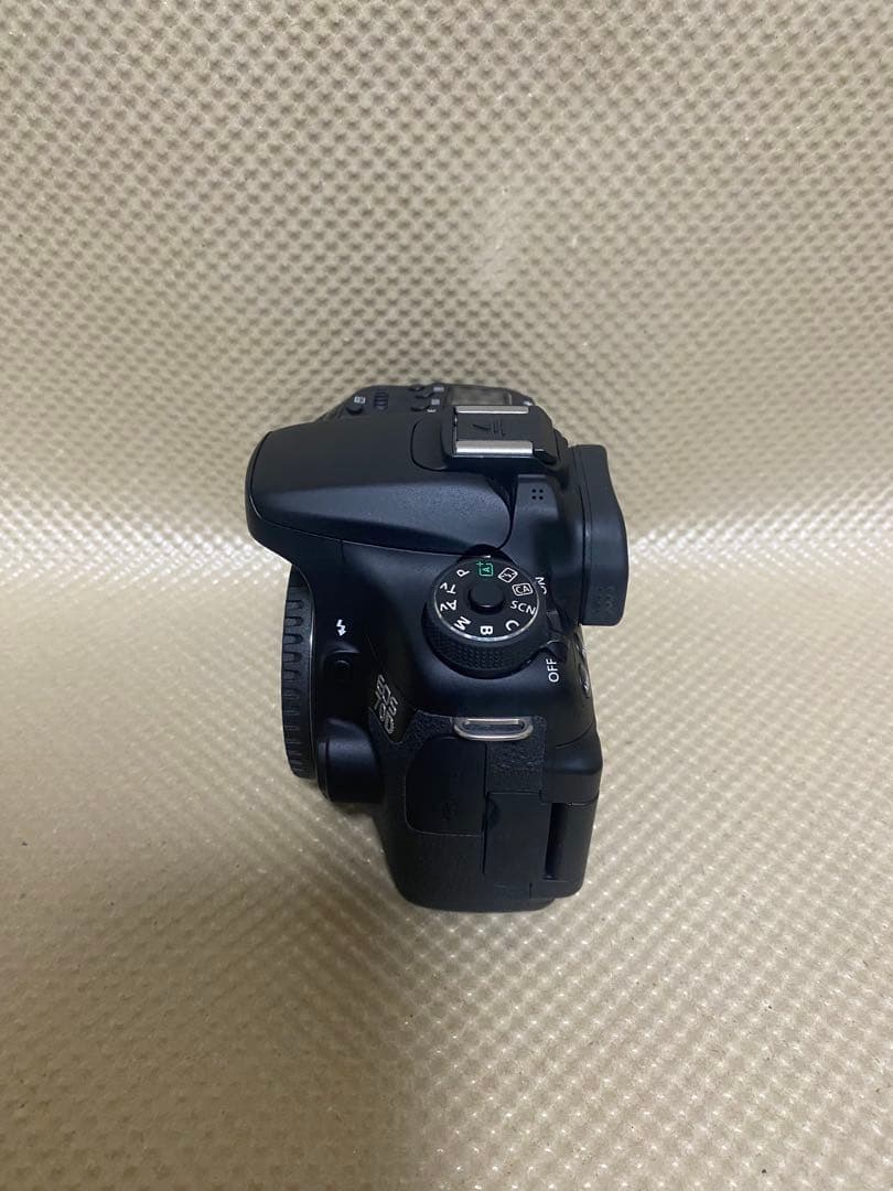 デジタルカメラ Canon EOS 70D EF-S 18-55 IS STM Kit