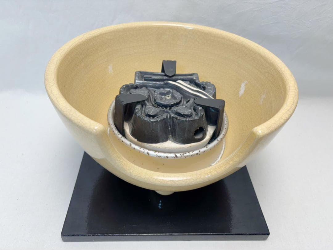 美品 茶道具 風炉型 電熱器 さつま枇杷色紅鉢 野々田式 110V 410Ｗ