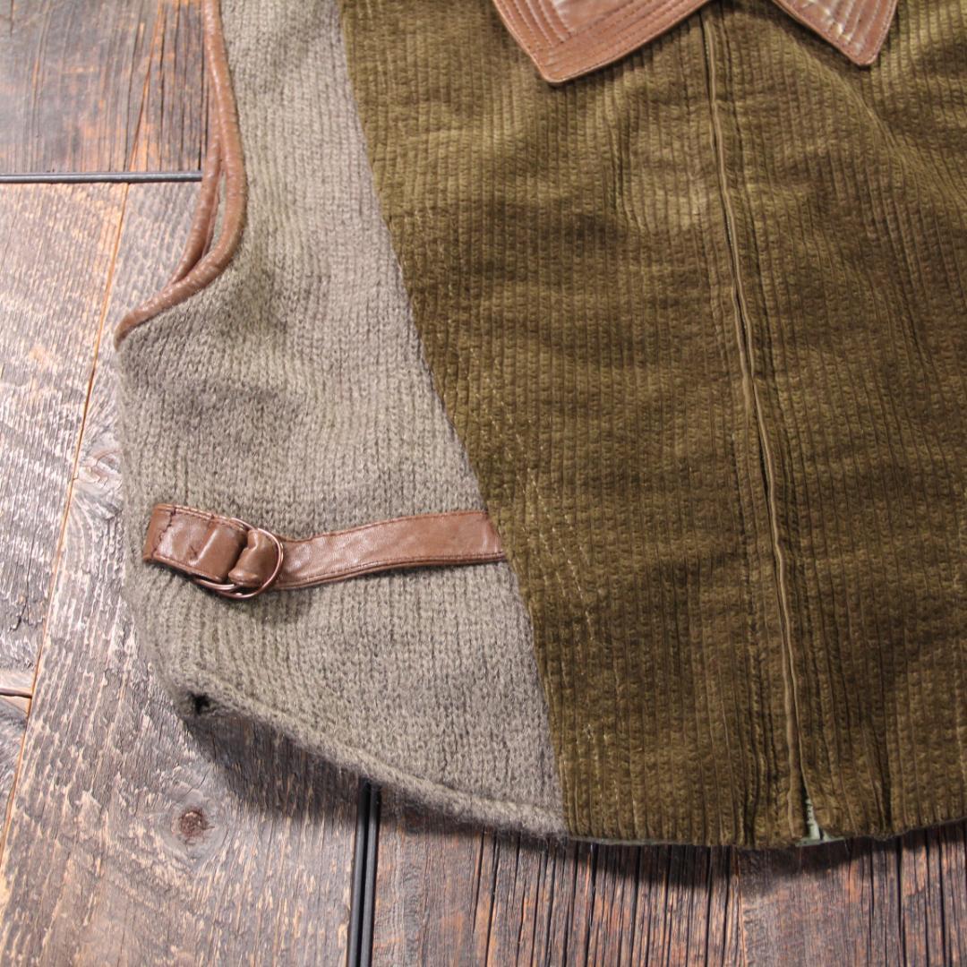 古着　モヘアジレ　ベスト　イタリアヴィンテージ　チョッキ　４６　M カーキ.