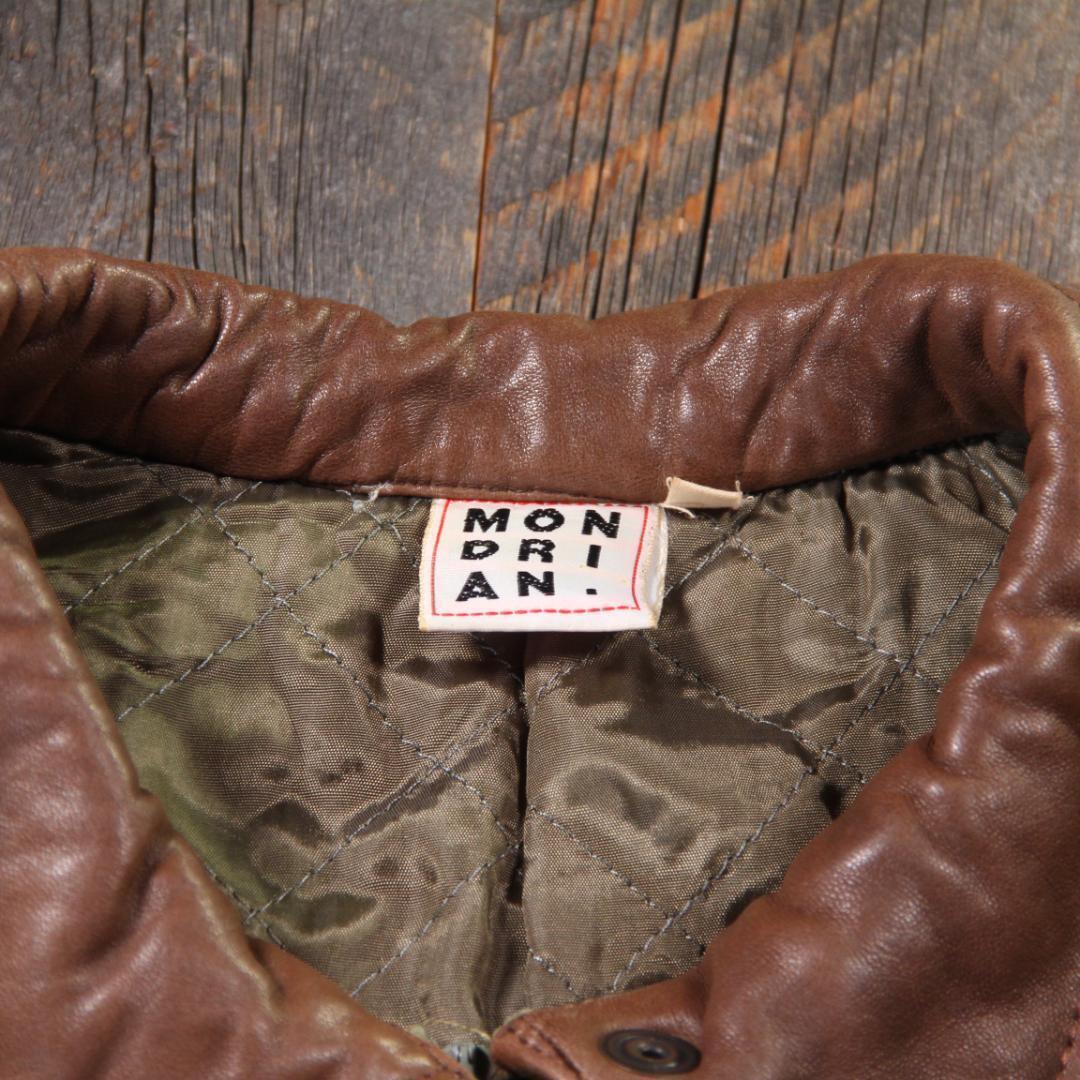 古着　モヘアジレ　ベスト　イタリアヴィンテージ　チョッキ　４６　M カーキ.