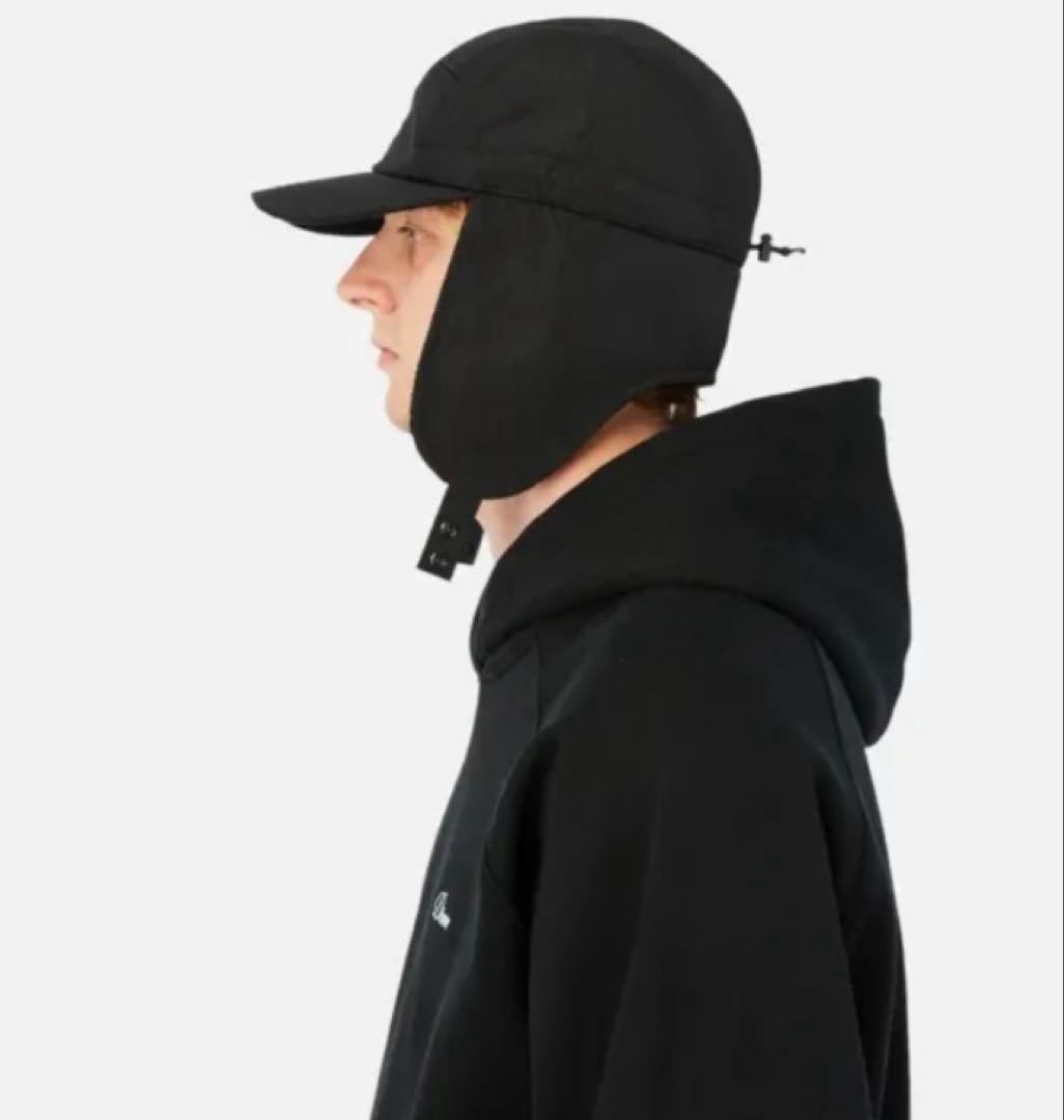 Dime Cursive Earflap Cap / Black ブラック　黒