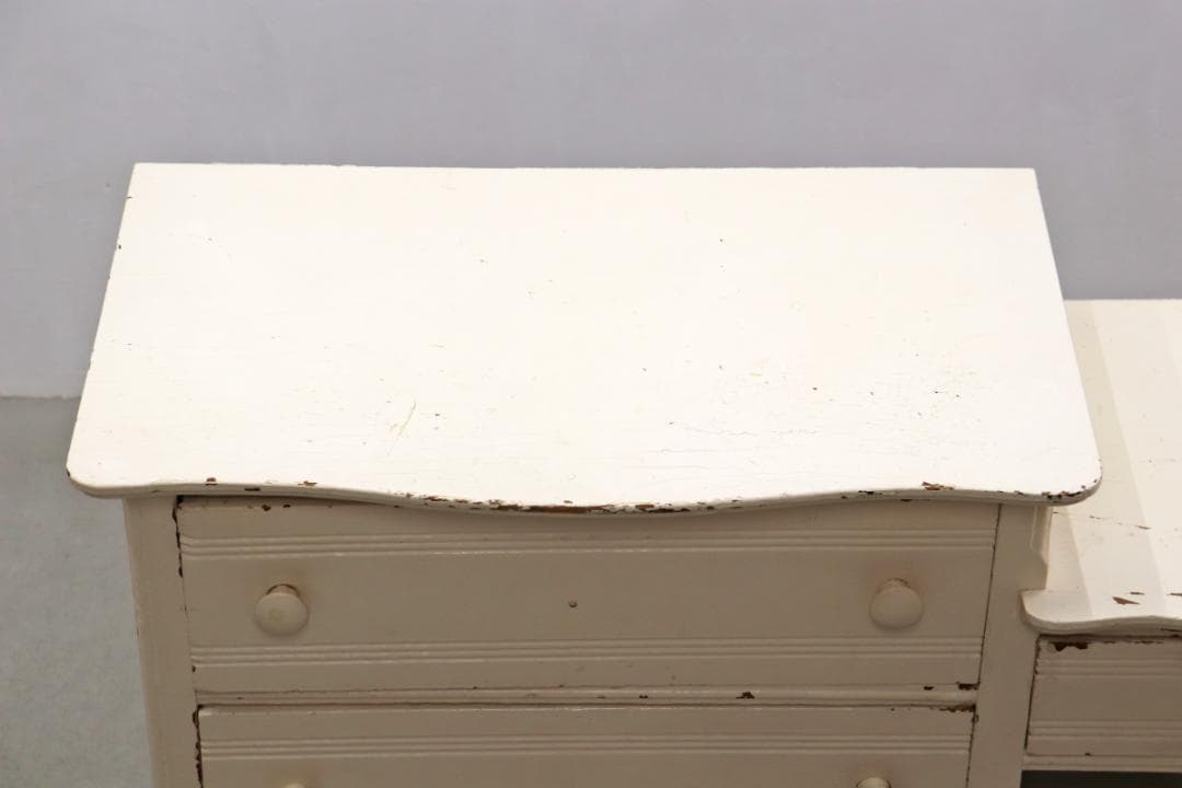 ヴィンテージ ホワイト ペイント クラシカル サイドボード キャビネット 収納