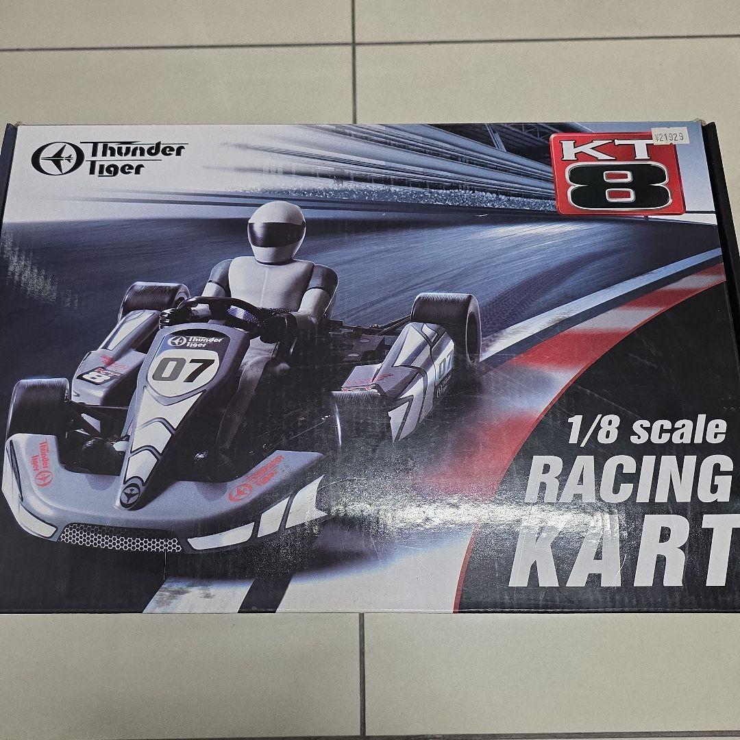 Thunder Tiger KT8 1/8スケール ラジコンカート