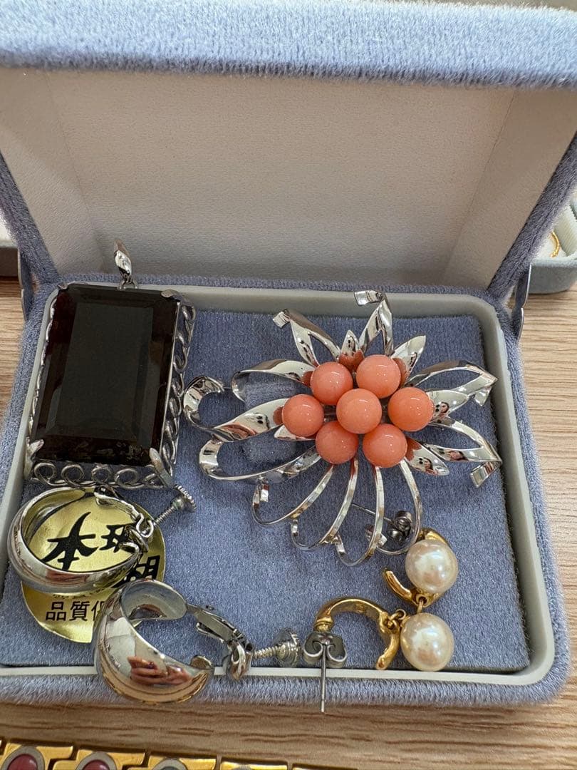 グ*シ様 遺品整理 アクセサリー