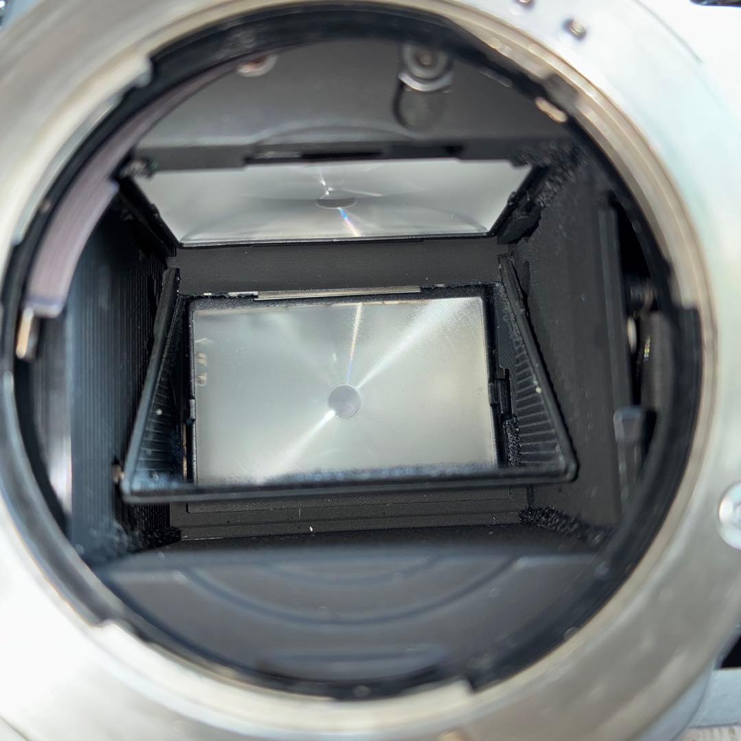 オリンパス　OM-1 レンズ付き