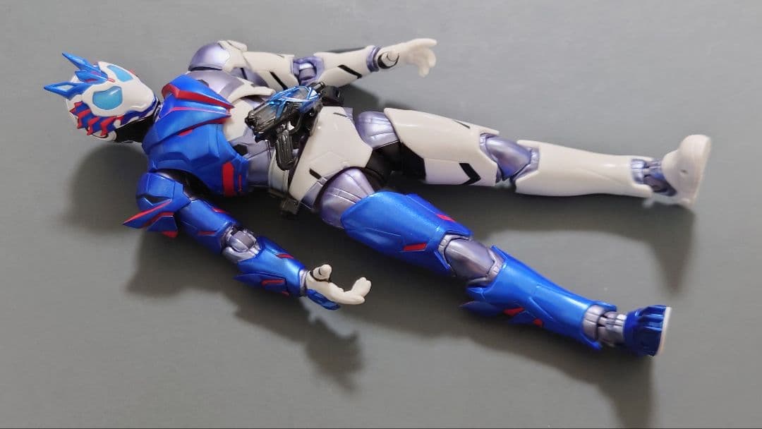 S.H.Figuarts 仮面ライダーバルカン＆バルキリー 2体セット