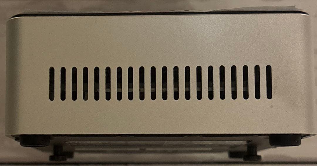 インテル NUC5i5RYH 小型パソコン