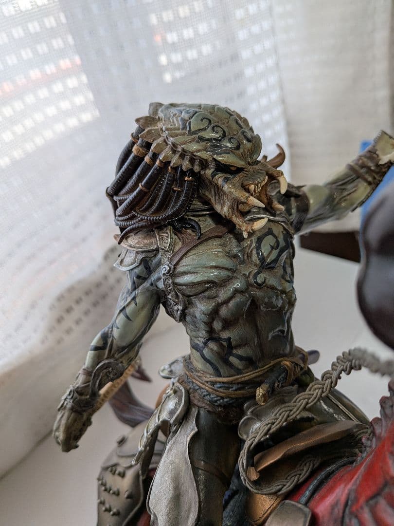 プレデター フィギュア 馬に乗った