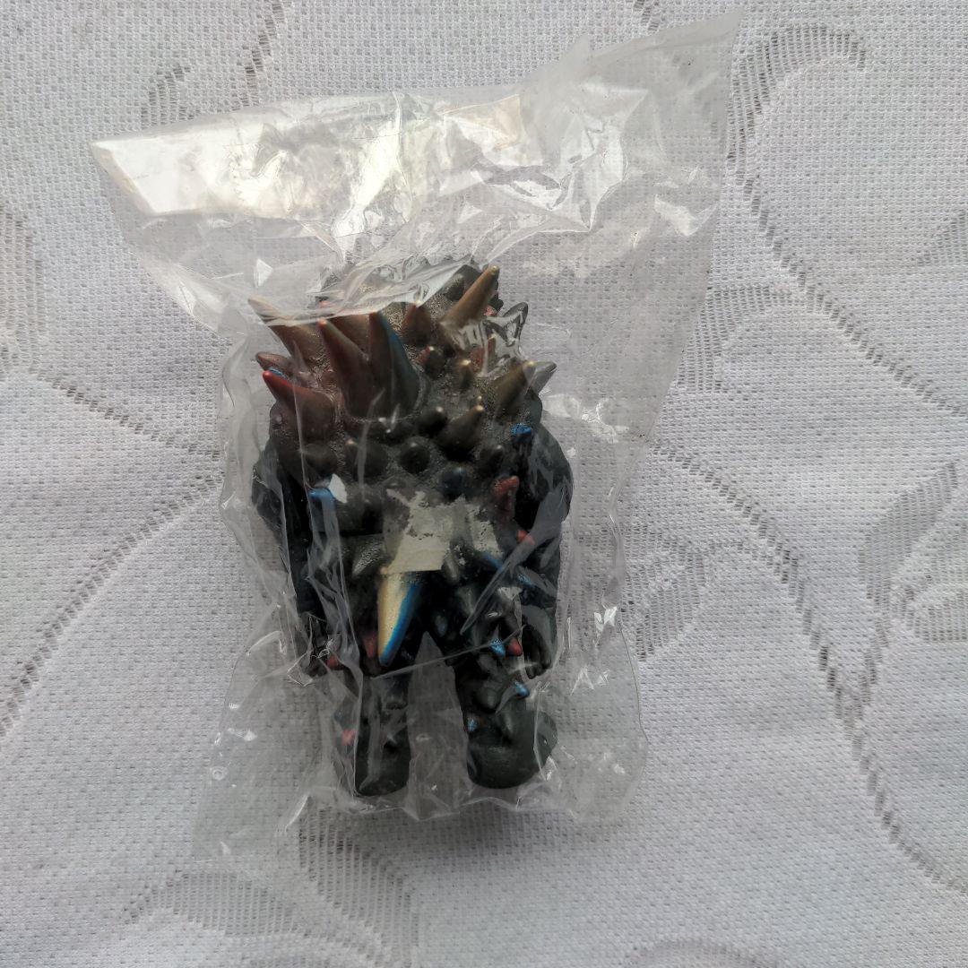 昭和、平成レトロ　希少!　ウルトラ怪獣　電波怪獣ビーコン　当時物　新品，未開封品