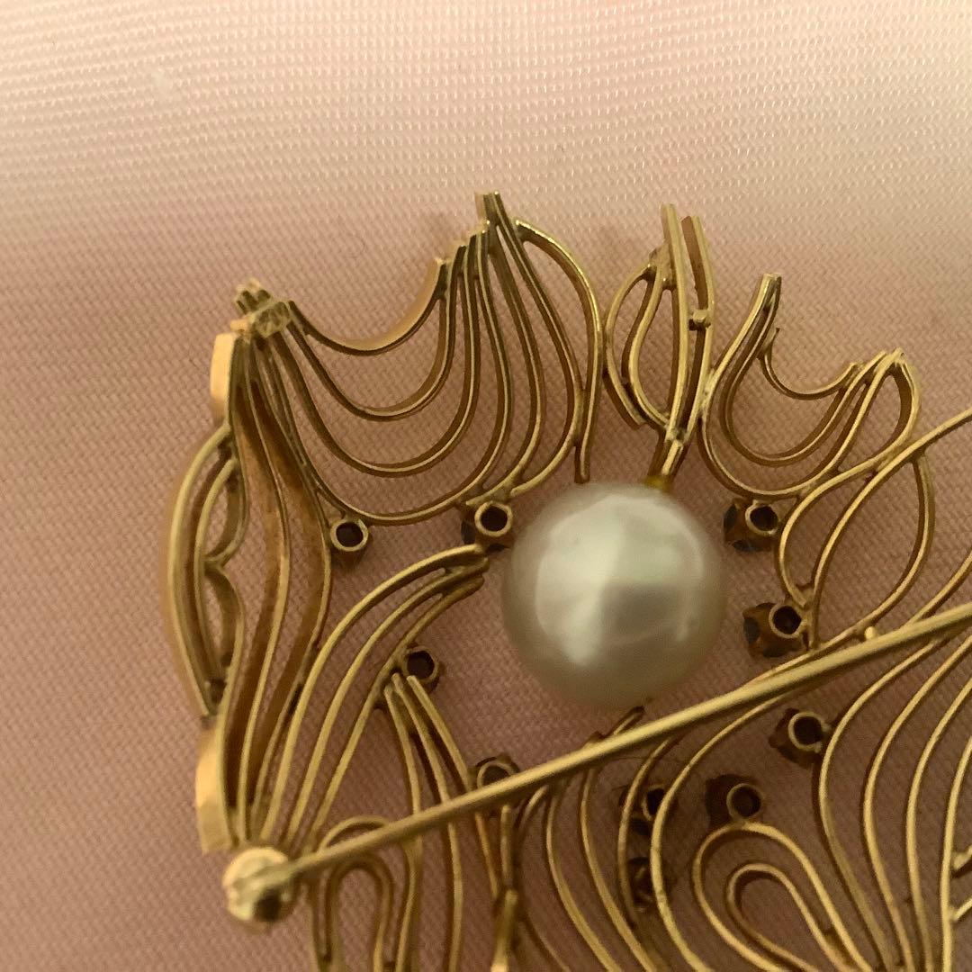 本パールとストーンのブローチ