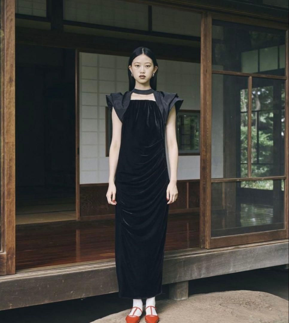 スーツ・フォーマル・ドレス andresd drape velour dress