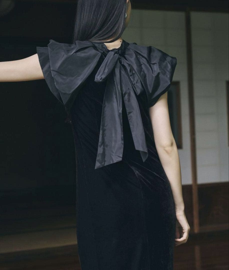 スーツ・フォーマル・ドレス andresd drape velour dress