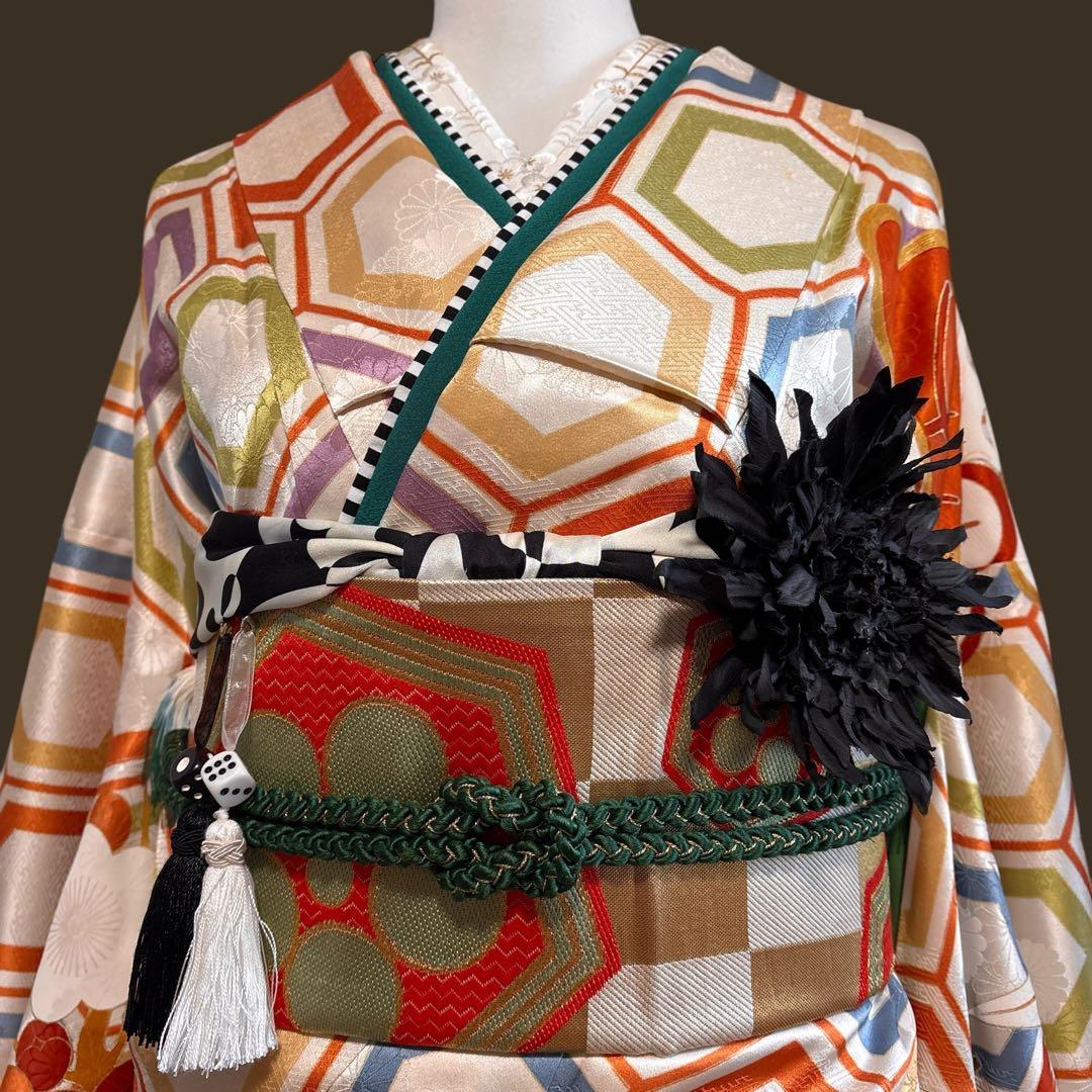 (あ866) 大正ロマン彩る亀甲文様と枝松刺繍 アンティーク振袖㊗️3点セット