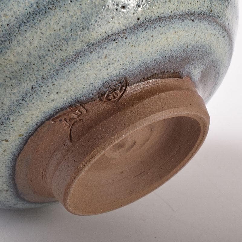 茶道具　小代焼　ふもと窯　井上泰秋作　茶碗　共箱　V　8242