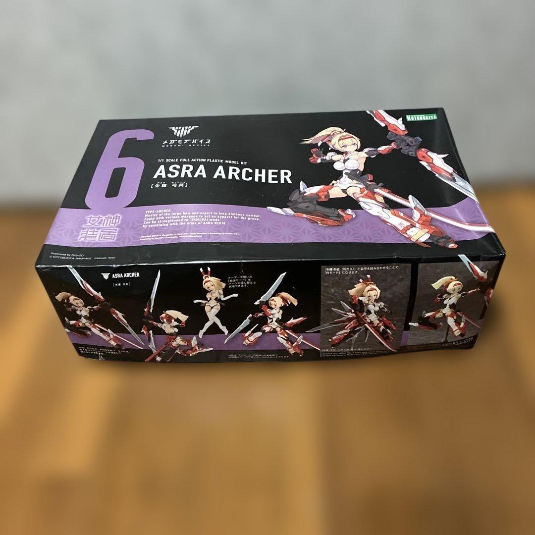 ASRA ARCHER 1/7スケール プラスチックモデルキット　朱羅弓兵