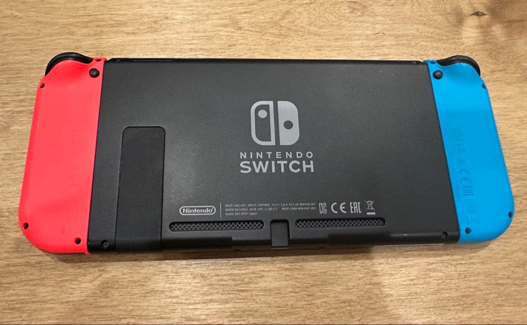 Nintendo Switch スイッチ　本体　ニンテンドースイッチ