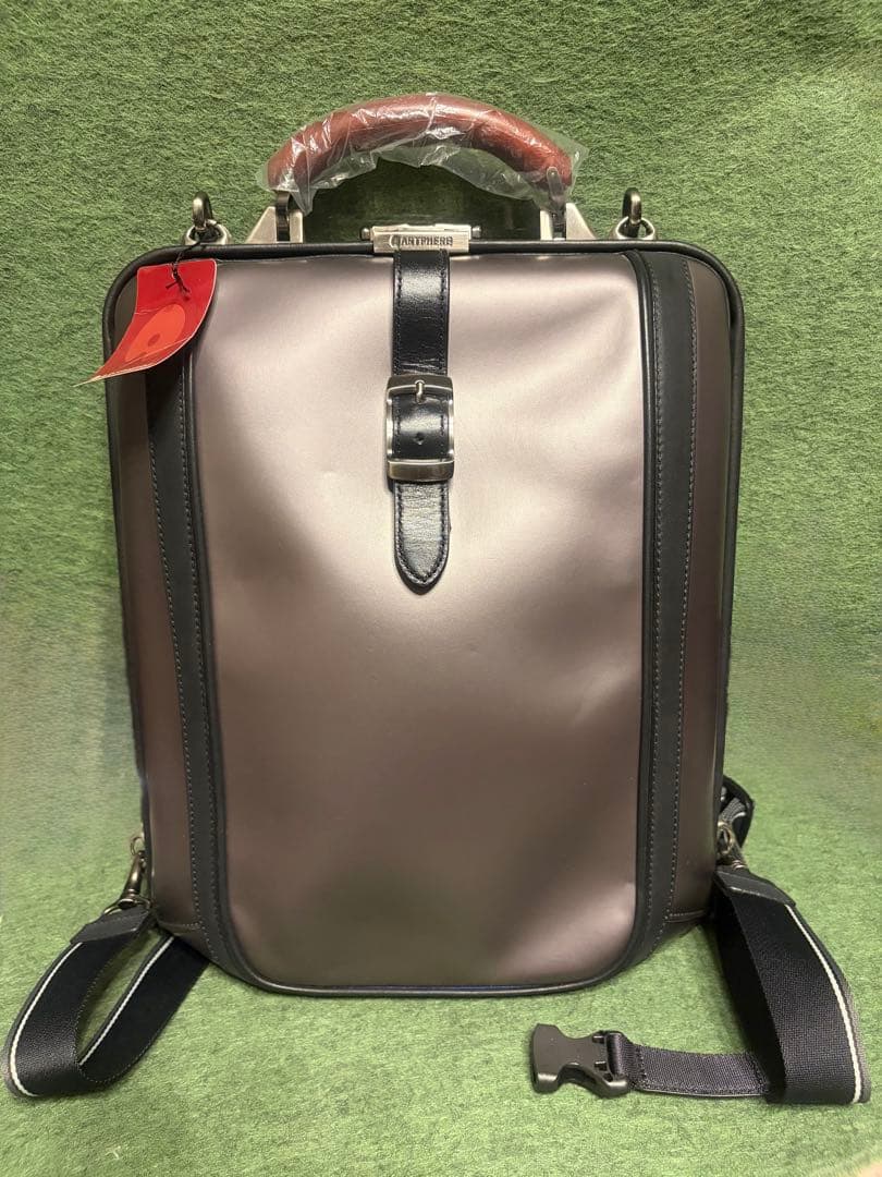 ARTPHERE アートフィアー ビジネスバッグ グレー リュック タグ付き