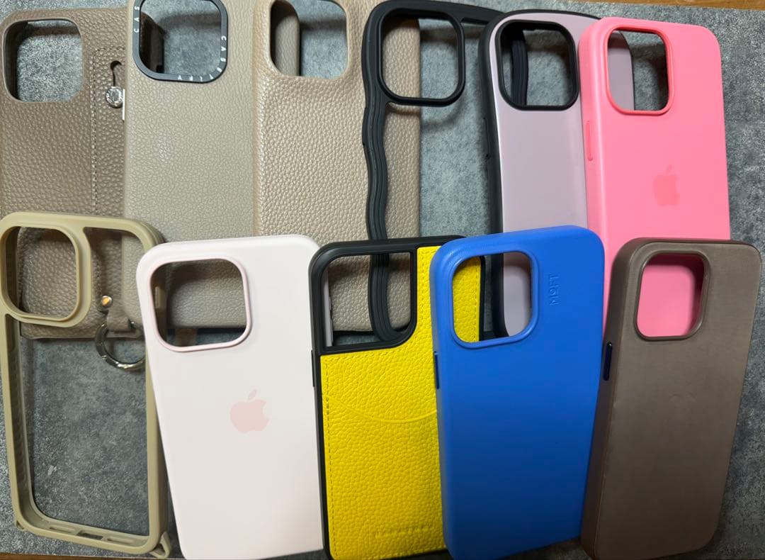 iPhoneケースセット 多色デザイン