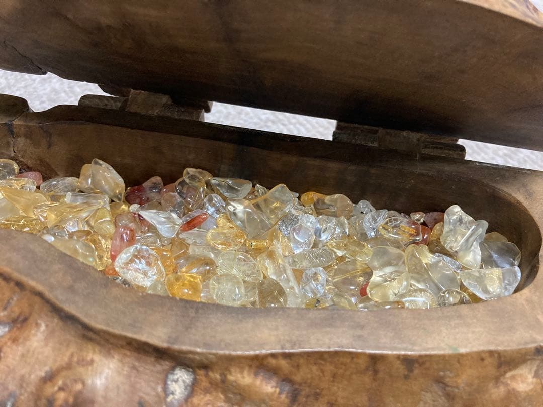 極品　天然神木製 小物入れ　天然石浄化