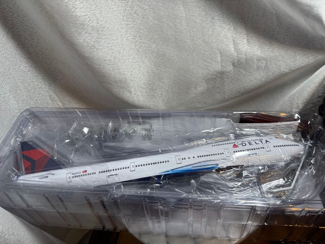デルタ航空 B747 LED発光 1/160 DELTA モデル 46cm