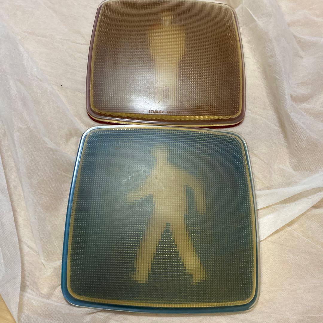 信号機 本物 レンズ