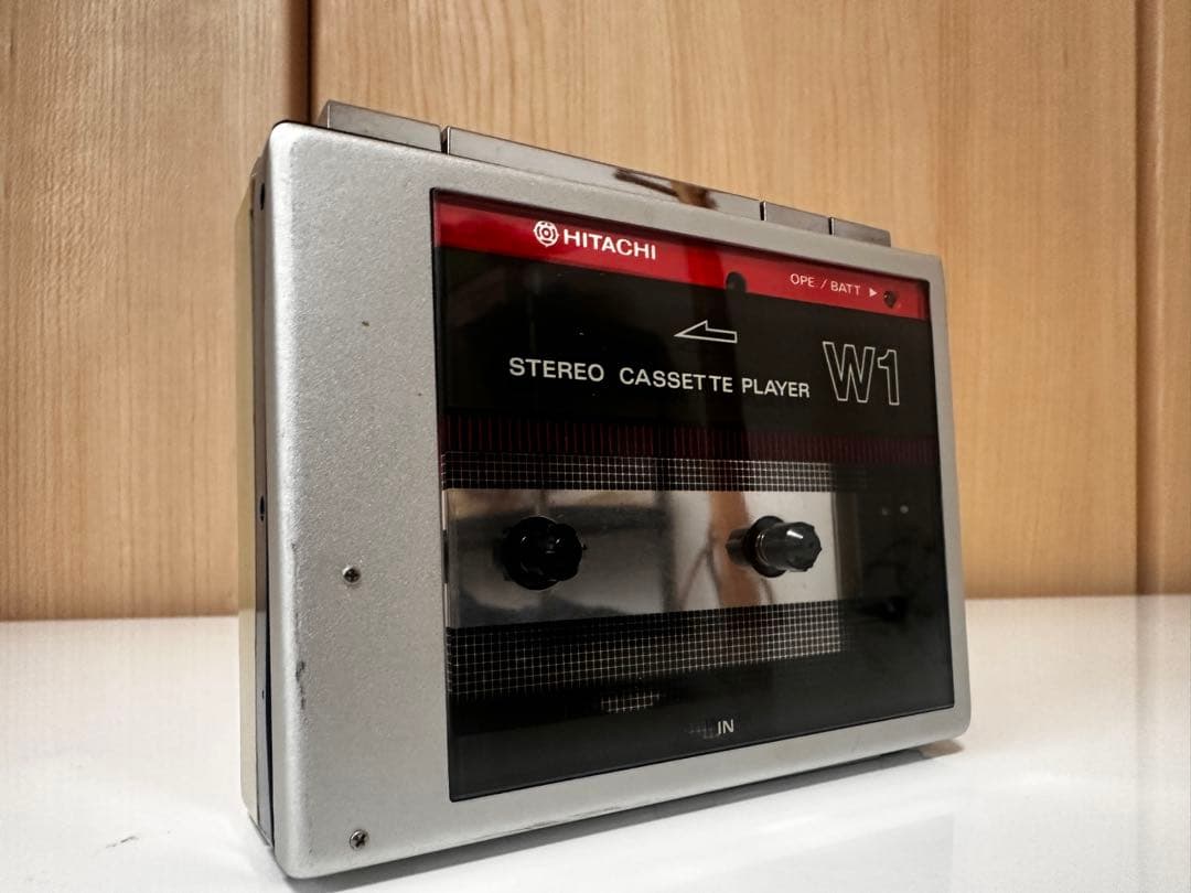 HITACHI ステレオカセットプレーヤー CP-W1 外観良好 ジャンク