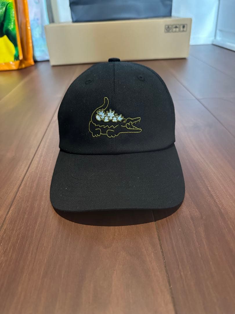 ラコステ✖️ゴジラ　コラボキャップ