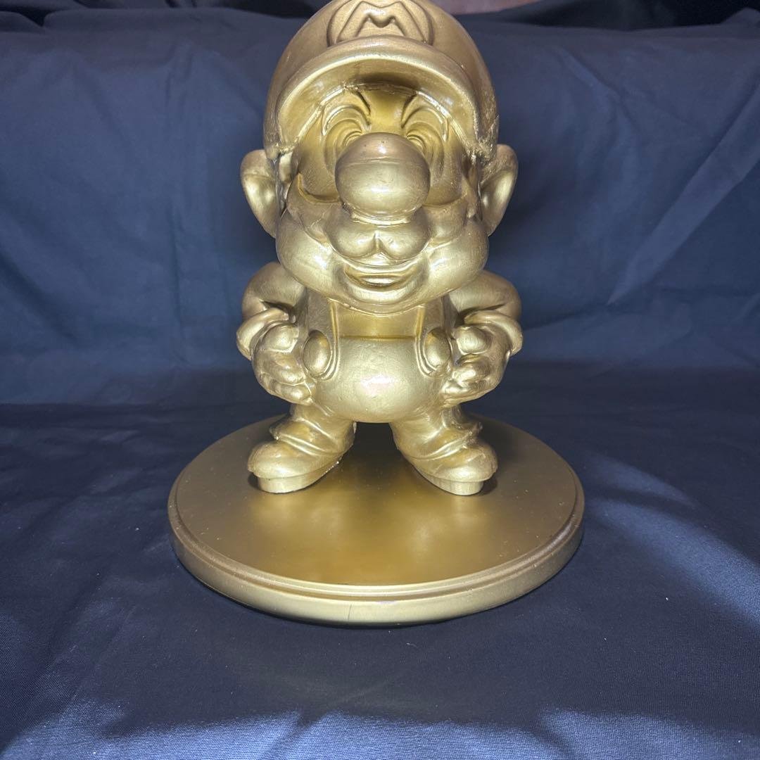 ゴールド マリオ フィギュア 非売品