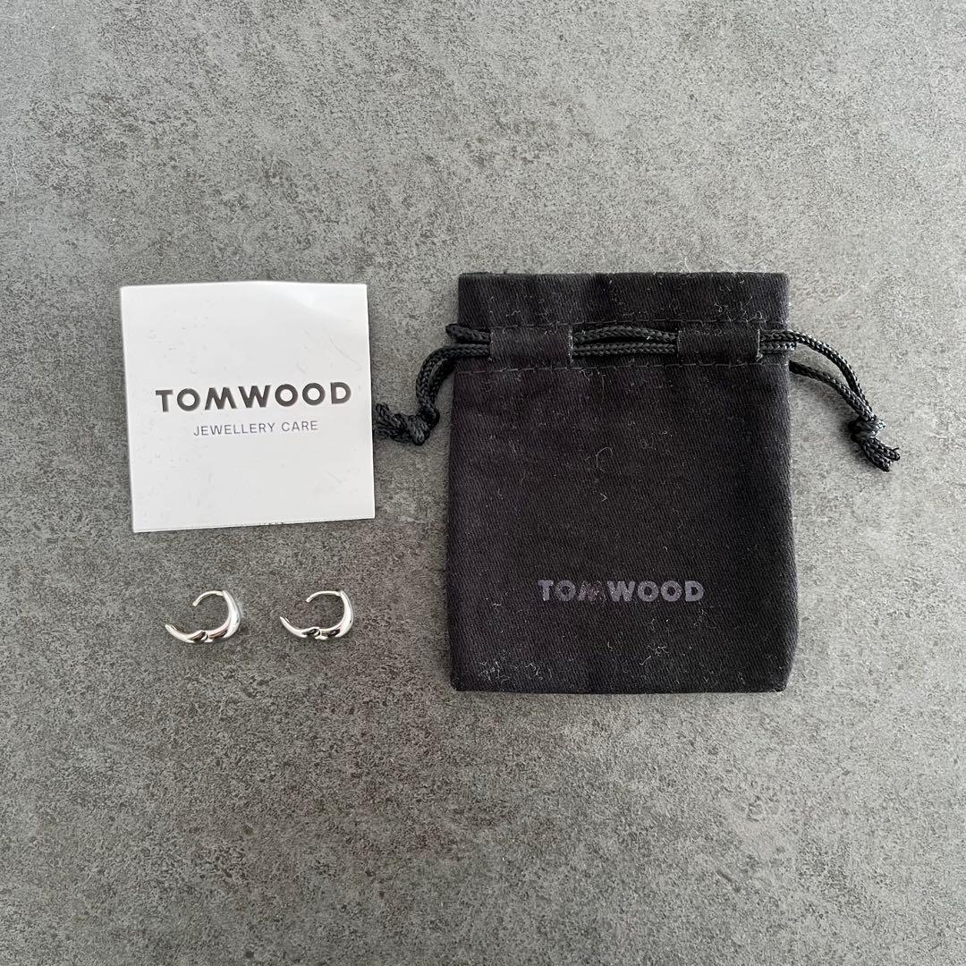 TOM WOOD Ice Huggie シルバーピアス