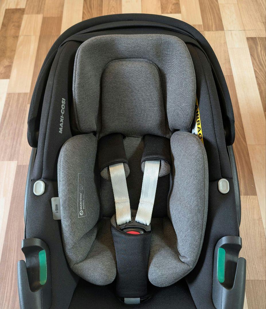 チャイルドシート Maxi-Cosi PEBBLE 360 ESSENTIAL BLACK
