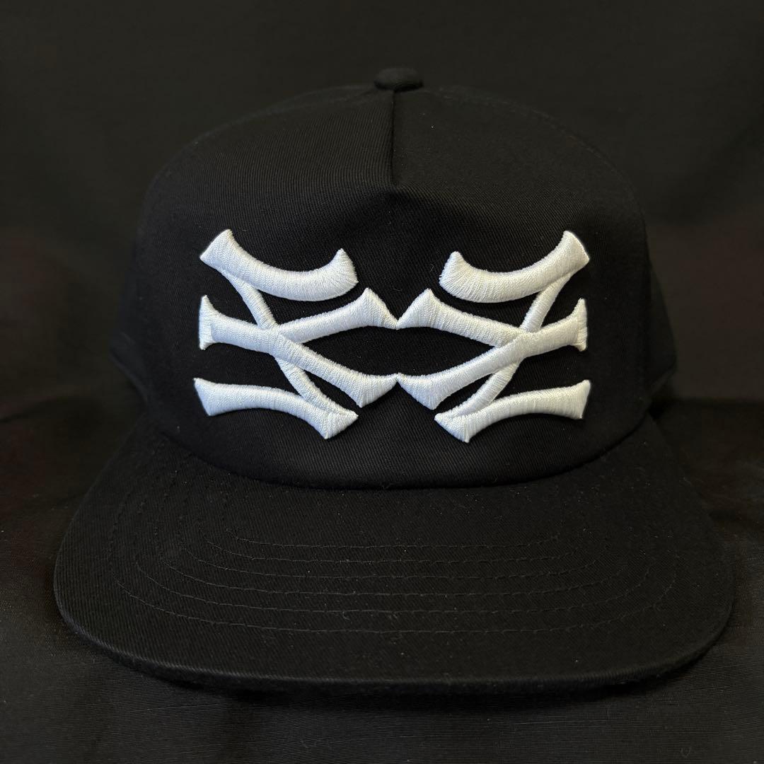 bnnd.（oMA）オマ CAP ニューエラ ダブルアイコン ブラック cap