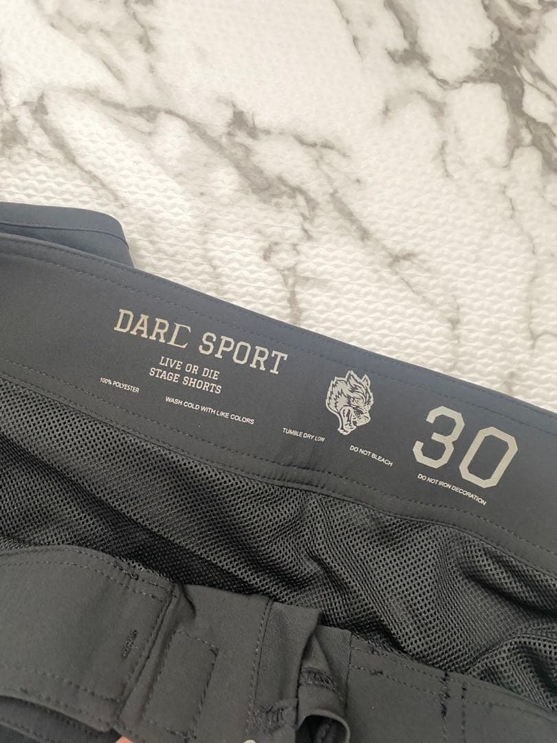 DARC SPORTS ショーツ　⭐︎美品☆