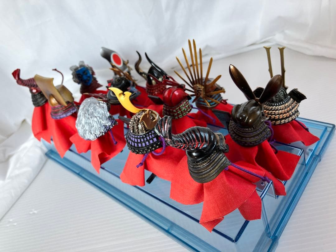 兜ミニチュアコレクション　戦国武将　武具　甲冑