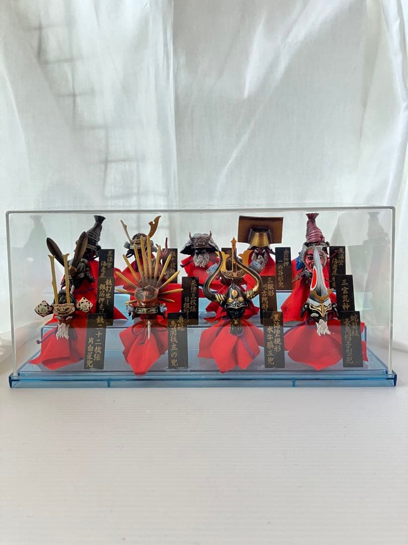 兜ミニチュアコレクション　戦国武将　武具　甲冑