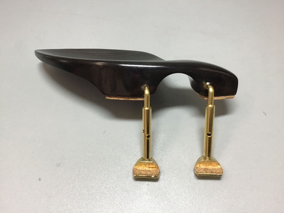 バイオリン用肩当て インド産黒檀　#エボニー　ガルネリ　工芸会正会員作