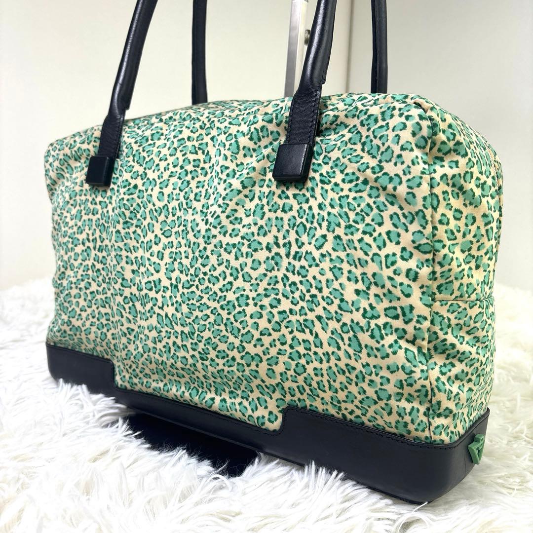 希少.美品　BOTTEGA ボッテガヴェネタ　ハンドバッグ　レオパード　グリーン