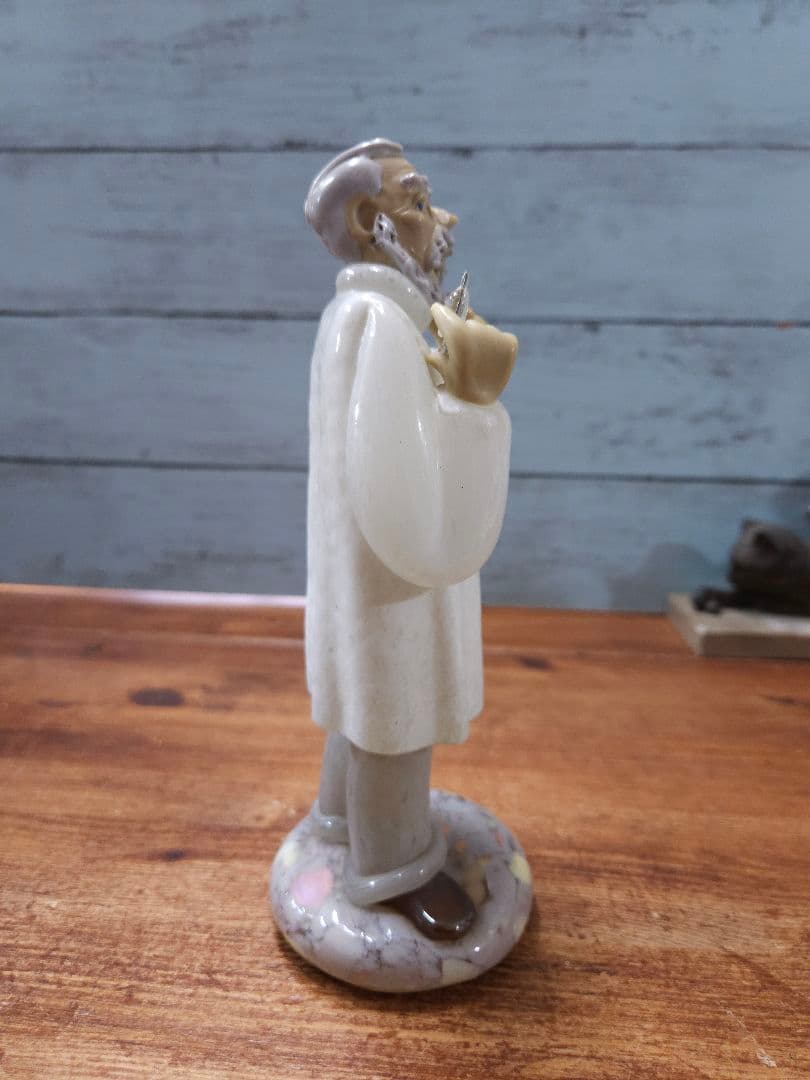 チェコヴィンテージ ボヘミアガラスの人形 ドクター 医者 フィギュリン