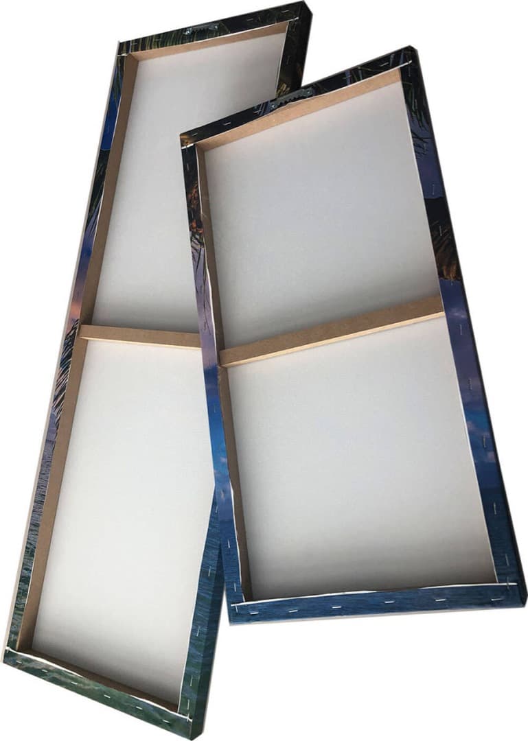 キャンバスアート Surfboard on the beach  (4枚)