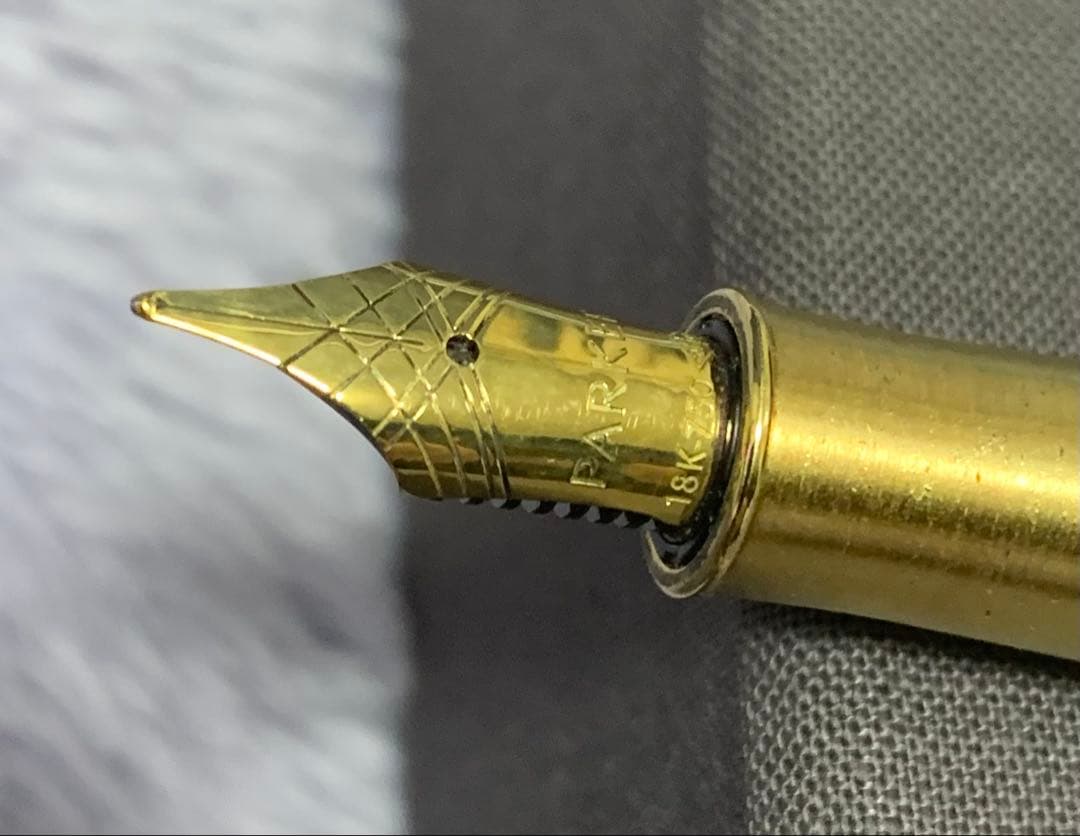 万年筆 18Kゴールドペン先 格子模様