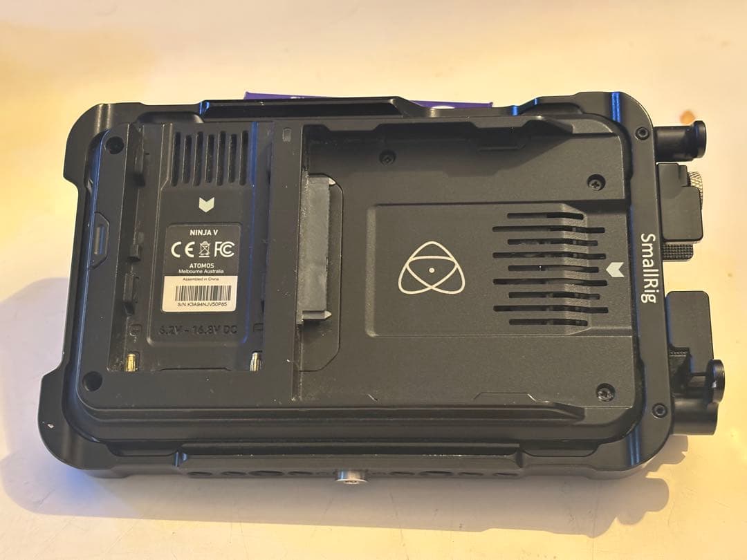 【訳あり/色やけ】ATOMOS Ninja V 5インチモニター 即発送