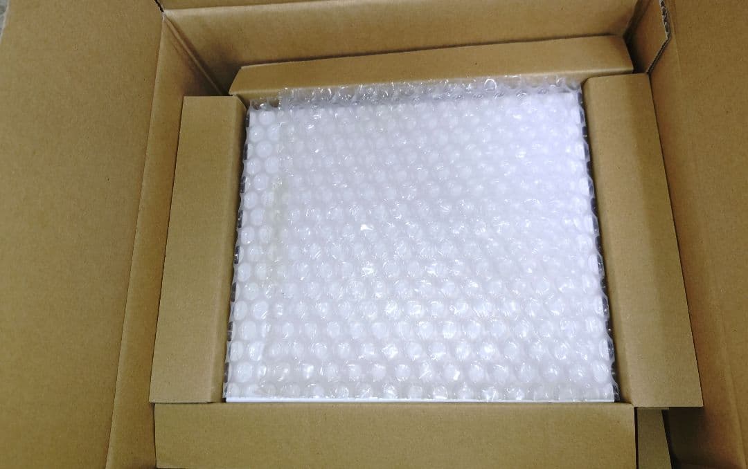 ブラックマジシャンガール　ステンレス 限定10000個シリアルNo入り