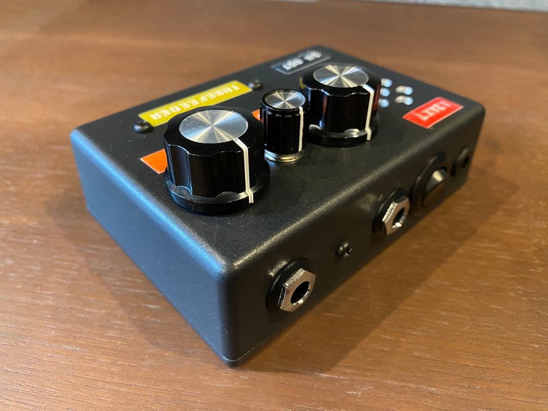 ギター Tube Feeder flying teapot