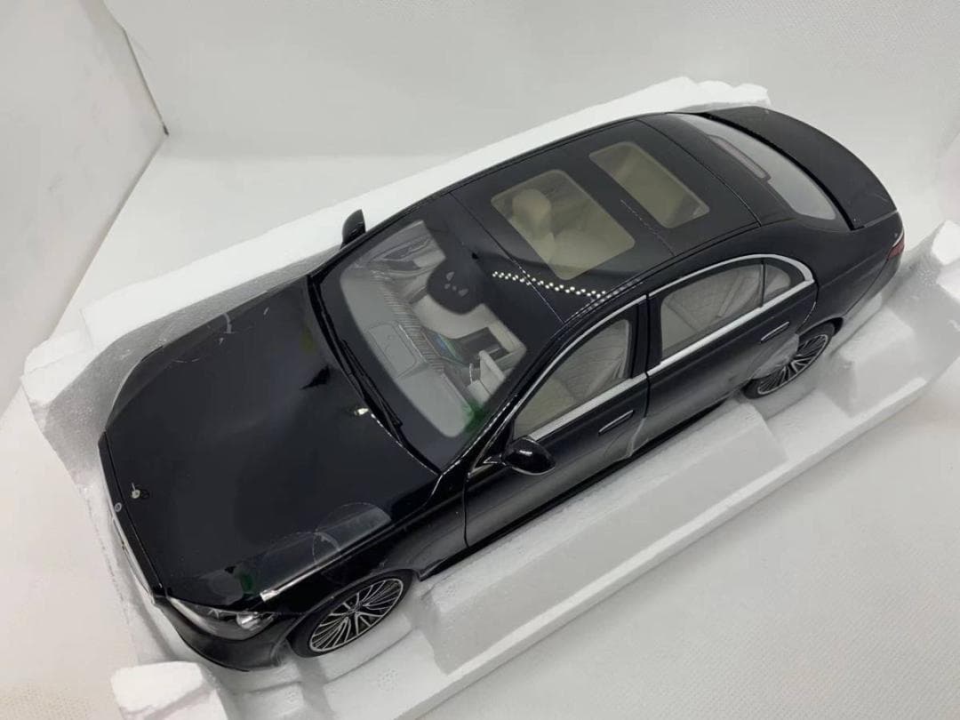 201-002 ノレブ 1/18 メルセデスベンツ S-Class AMG