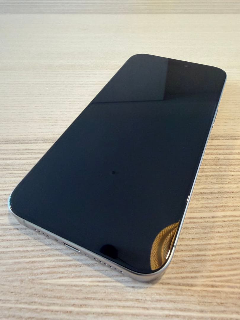 【美品】iPhone 15 Pro Max 箱付き 傷なし