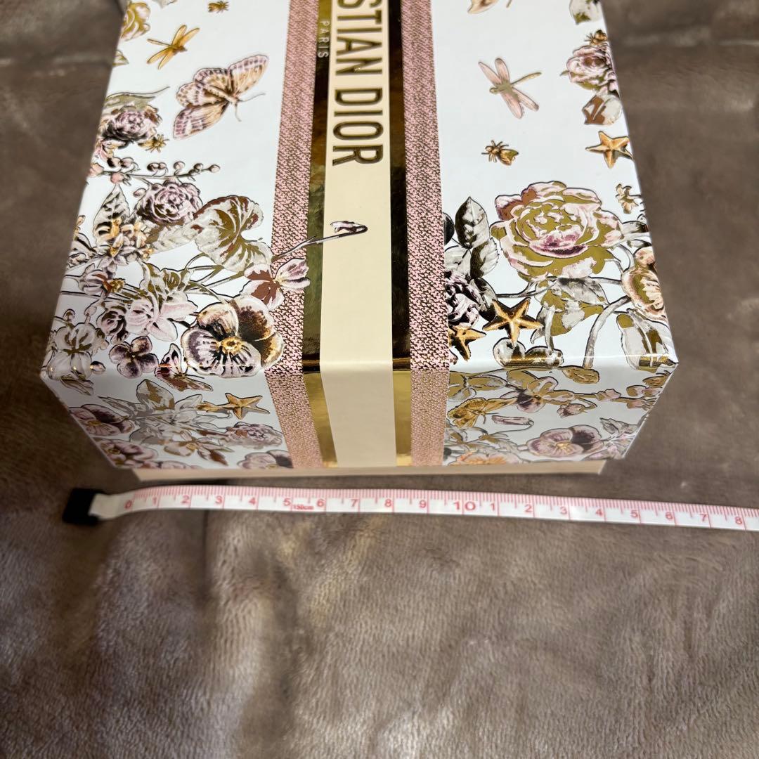 Dior⭐︎マザーズデイ　ディオール　オリジナルポーチ＆母の日限定ギフトボックス