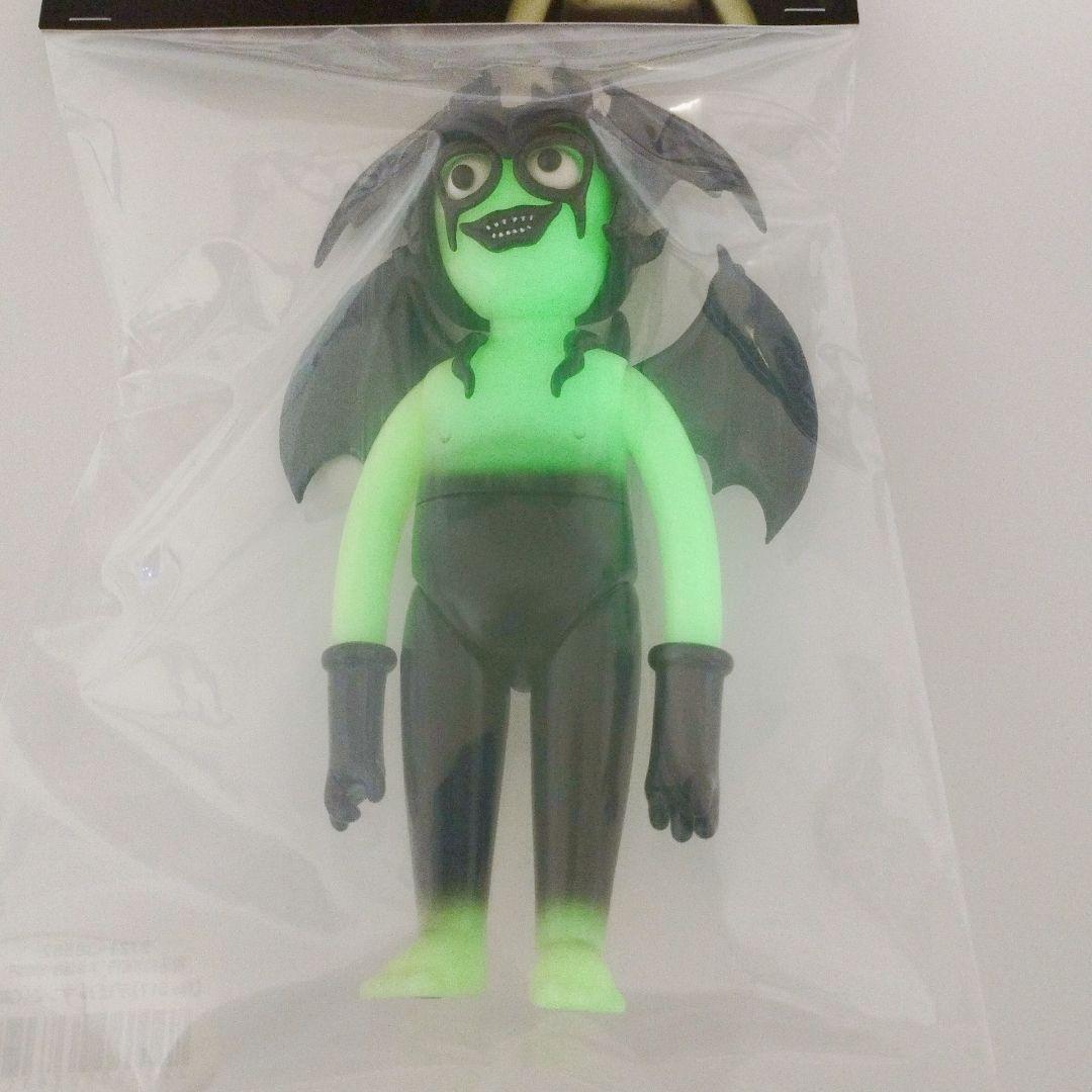 デビルマンZ No.517 ソフビ 蓄光 墓場の画廊 台湾 ユルかわ 新品未開封