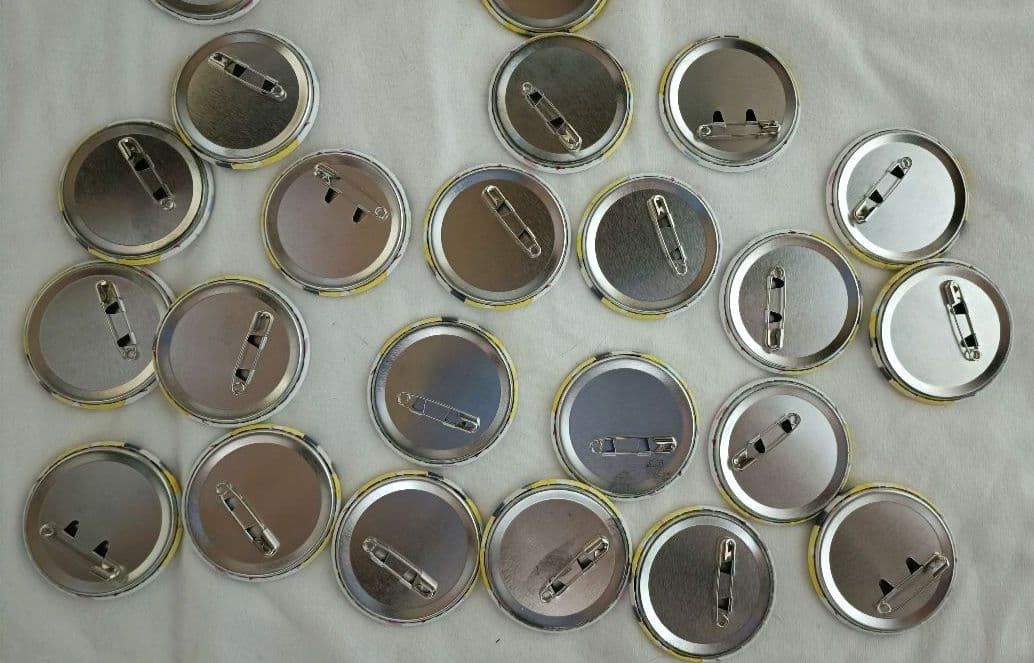 すとぷり　るぅと　缶バッチ　アリツア　デフォ