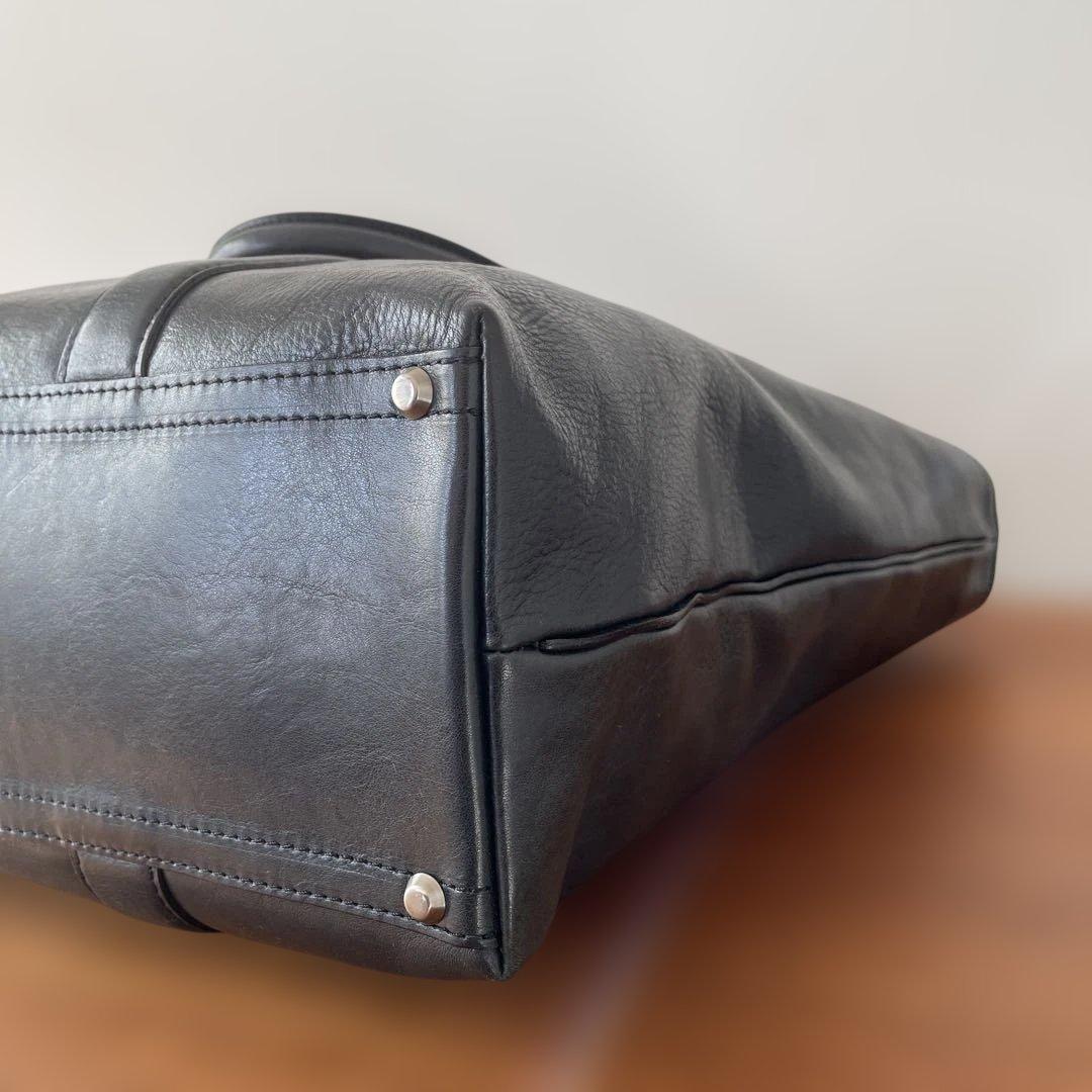 極美品ココマイスター マットーネ ガブリエル レザー トートバッグダークネイビー